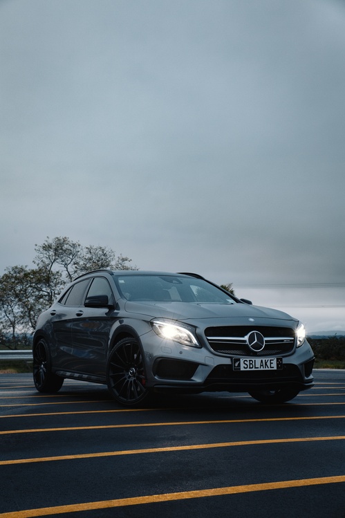 Mercedes Hero Parked Yellow Lines